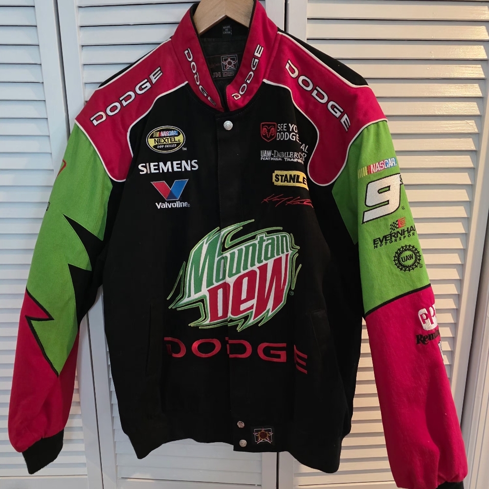 JH Design Kasey Kane Mt. Dew Nascar Nextel Cup Series Racing Jacket Size Med.